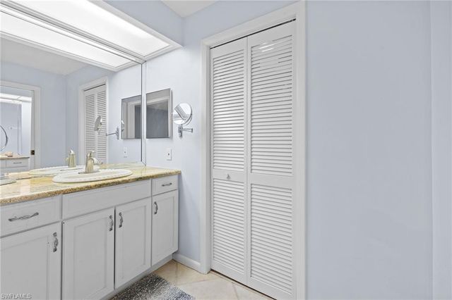 433 Golfview DR, Naples, FL 34110