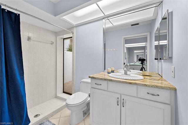 433 Golfview DR, Naples, FL 34110