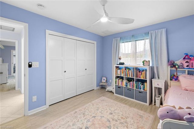 433 Golfview DR, Naples, FL 34110