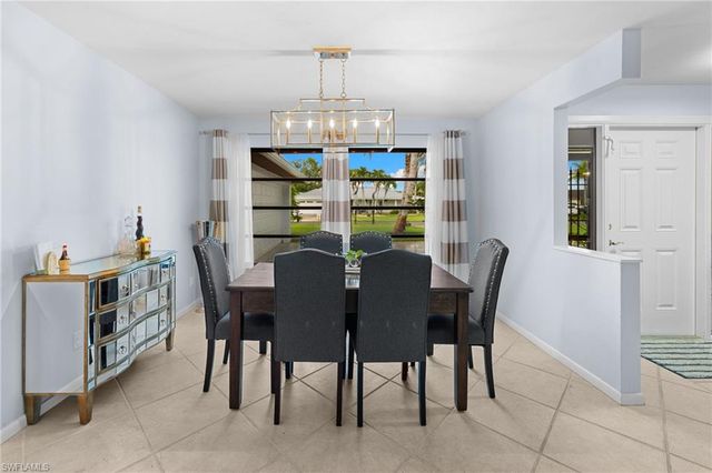 433 Golfview DR, Naples, FL 34110