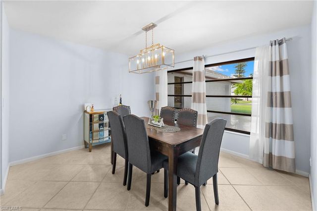 433 Golfview DR, Naples, FL 34110