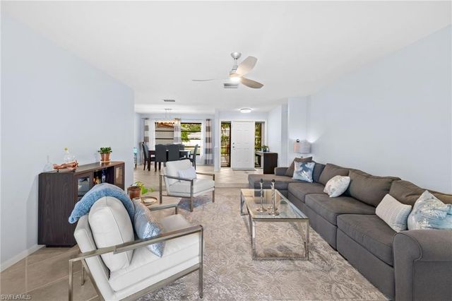 433 Golfview DR, Naples, FL 34110