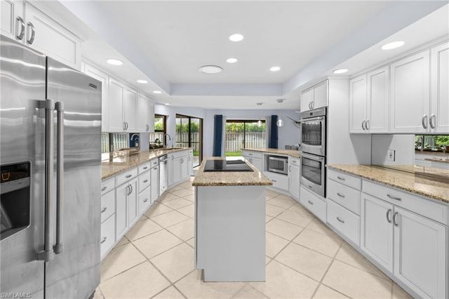 433 Golfview DR, Naples, FL 34110