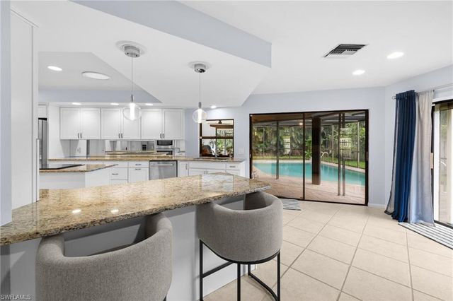433 Golfview DR, Naples, FL 34110