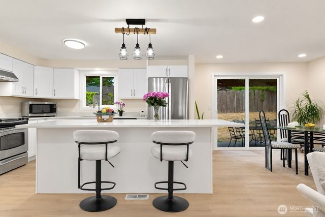 2525 Edmonds Avenue NE, Renton, WA 98056