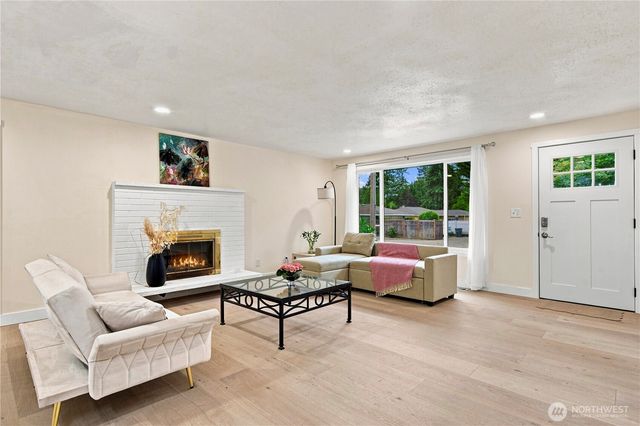 2525 Edmonds Avenue NE, Renton, WA 98056