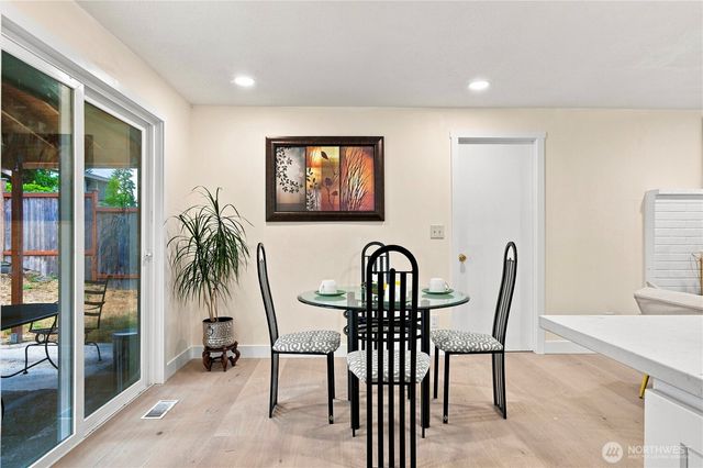 2525 Edmonds Avenue NE, Renton, WA 98056