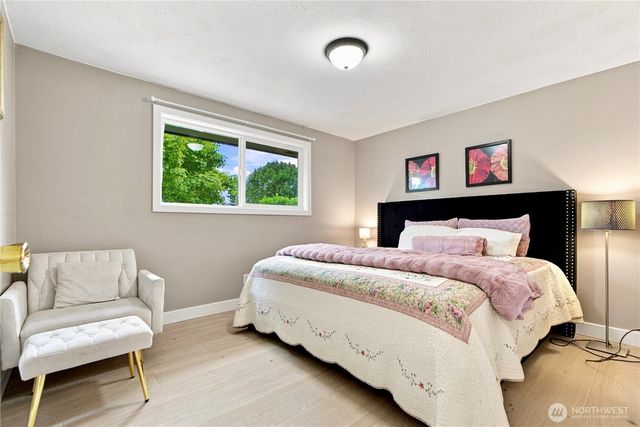 2525 Edmonds Avenue NE, Renton, WA 98056