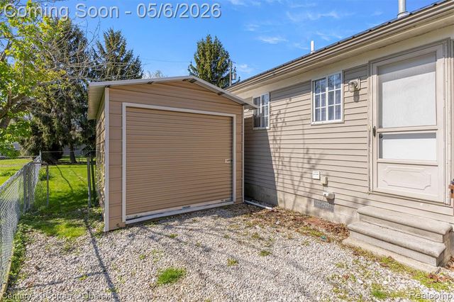 13230 Delavern Street, Rockwood, MI 48173