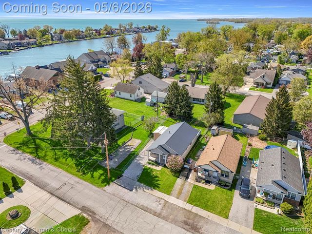 13230 Delavern Street, Rockwood, MI 48173