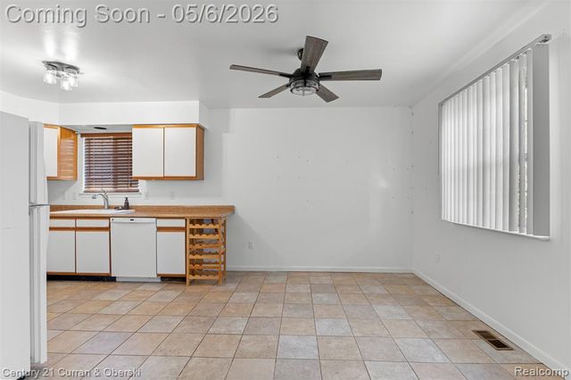 13230 Delavern Street, Rockwood, MI 48173
