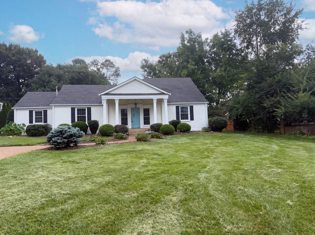 608 Estes Rd, Nashville, TN 37215
