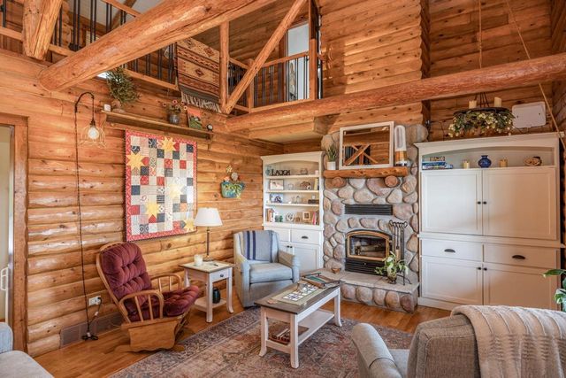N8659 FIRELANE 10, Menasha, WI 54952