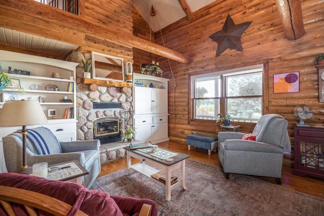 N8659 FIRELANE 10, Menasha, WI 54952