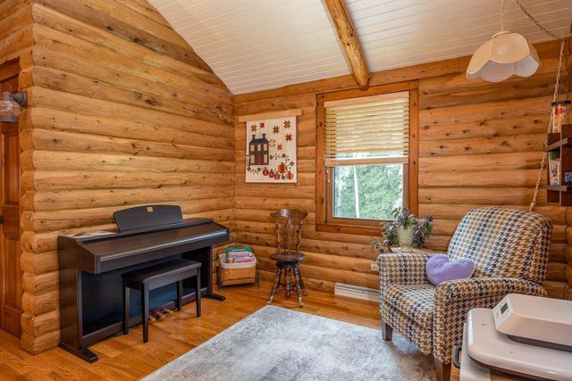 N8659 FIRELANE 10, Menasha, WI 54952