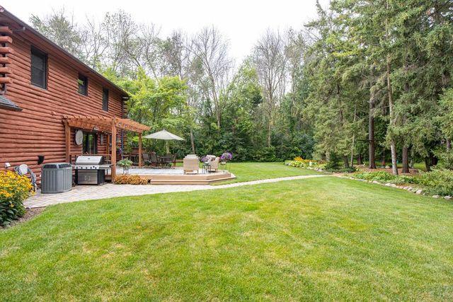 N8659 FIRELANE 10, Menasha, WI 54952