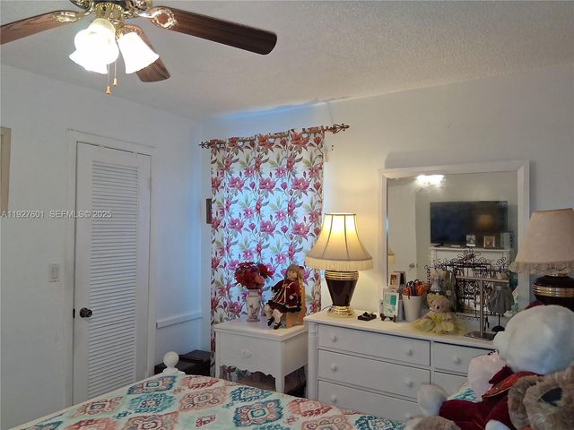 8841 NW Sunrise Lakes Blvd 112, Sunrise, FL 33322