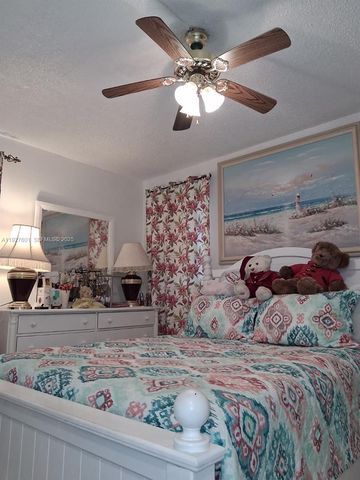 8841 NW Sunrise Lakes Blvd 112, Sunrise, FL 33322