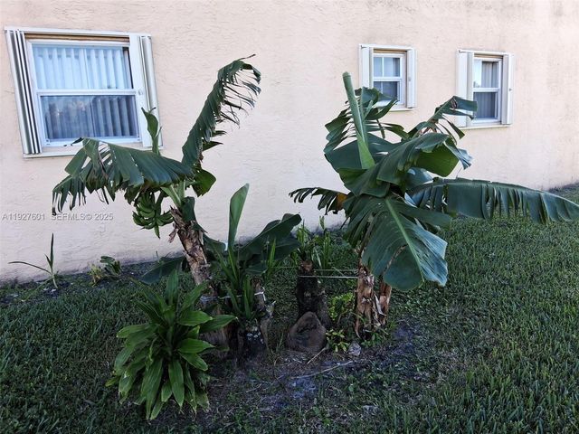 8841 NW Sunrise Lakes Blvd 112, Sunrise, FL 33322