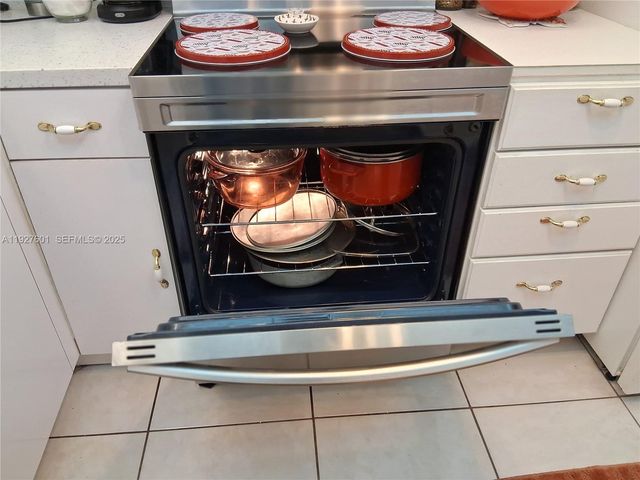 8841 NW Sunrise Lakes Blvd 112, Sunrise, FL 33322