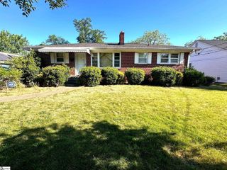 13 Paris Mountain Avenue, Greenville, SC 29609