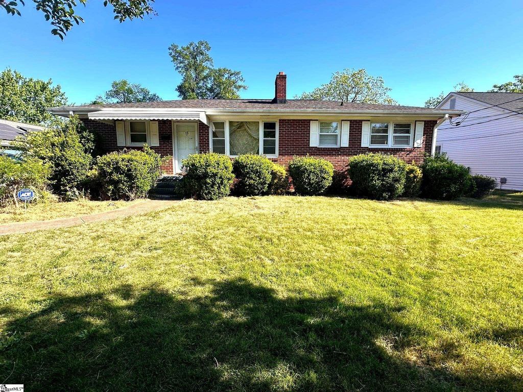 13 Paris Mountain Avenue, Greenville, SC 29609