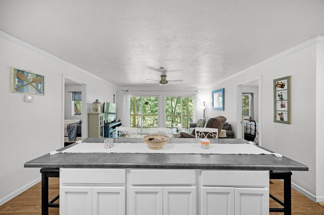 44 G and S Rock Ranch Rd, Camden, TN 38320