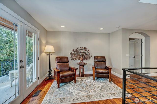 5235 279th Avenue NE, Redmond, WA 98053