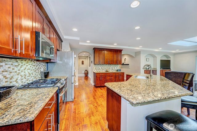 5235 279th Avenue NE, Redmond, WA 98053