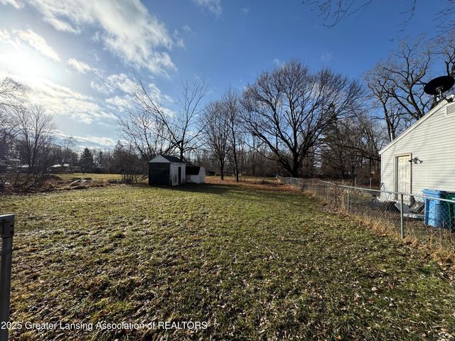 1729 Reo Road, Lansing, MI 48910