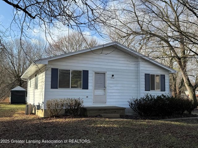 1729 Reo Road, Lansing, MI 48910