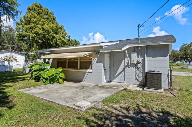 2009 LAKESHORE BOULEVARD, St Cloud, FL 34769