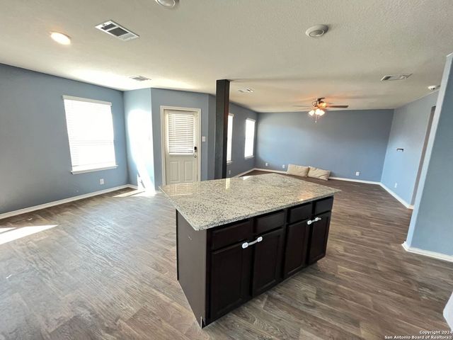 6530 TEMPO SWITCH, San Antonio, TX 78252