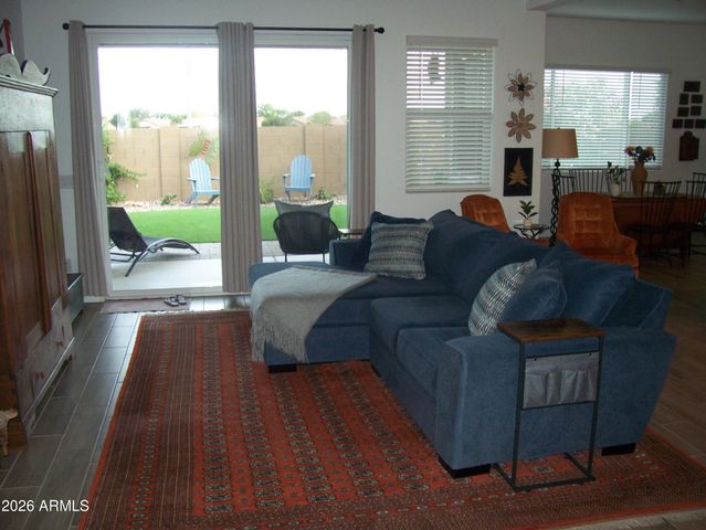 3255 W PEAK VIEW Road, Phoenix, AZ 85083