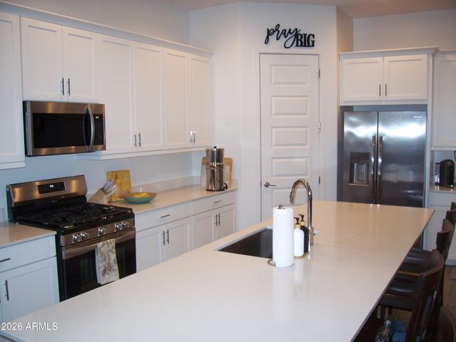 3255 W PEAK VIEW Road, Phoenix, AZ 85083