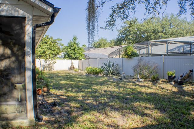 601 SHADY POINT WAY, Deland, FL 32724