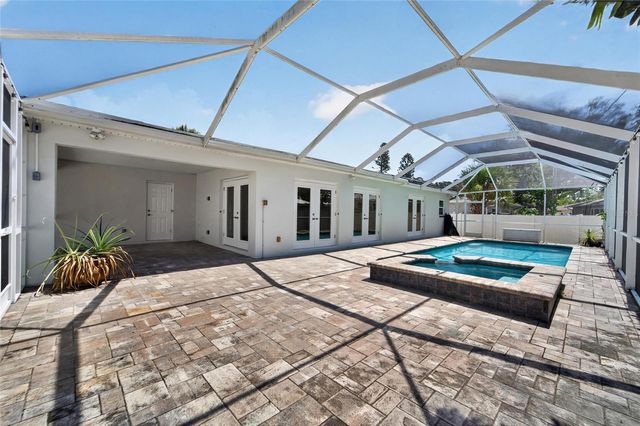 4810 DEL RIO WAY S, Gulfport, FL 33711