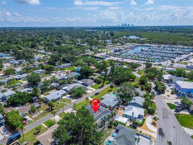 4810 DEL RIO WAY S, Gulfport, FL 33711