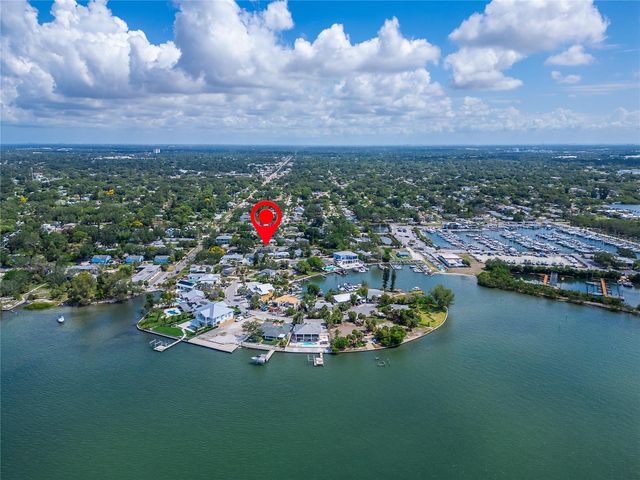 4810 DEL RIO WAY S, Gulfport, FL 33711