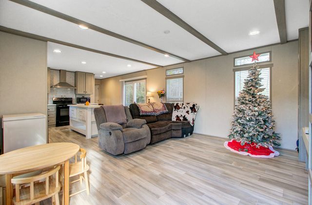 70 Orchid Court, Round O, SC 29474