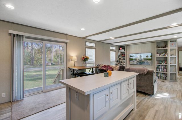 70 Orchid Court, Round O, SC 29474