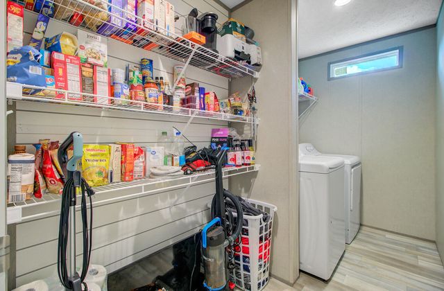 70 Orchid Court, Round O, SC 29474