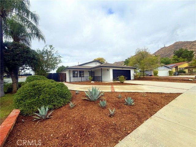 21963 Winding Road, Moreno Valley, CA 92557