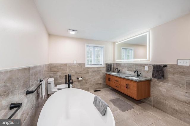 2705 SPRING HILL RD, Owings Mills, MD 21117