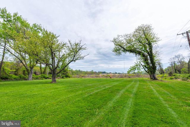 2705 SPRING HILL RD, Owings Mills, MD 21117