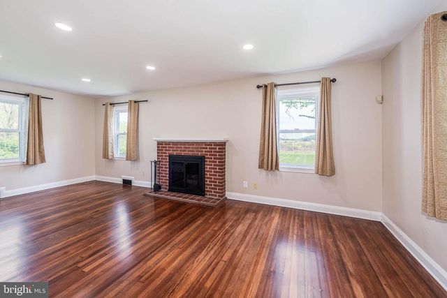 2705 SPRING HILL RD, Owings Mills, MD 21117