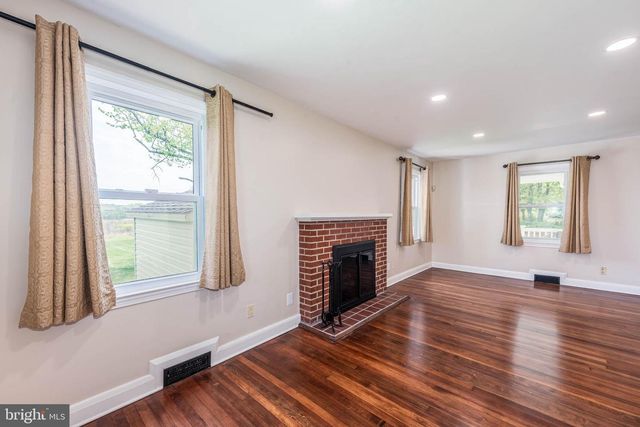 2705 SPRING HILL RD, Owings Mills, MD 21117