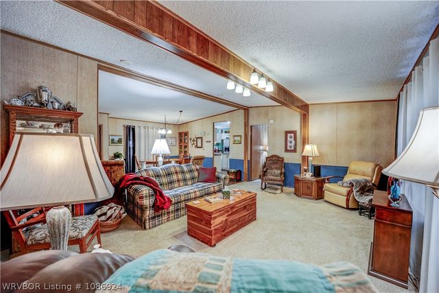 1517 N Flat Rock Drive, Van Buren, AR 72956