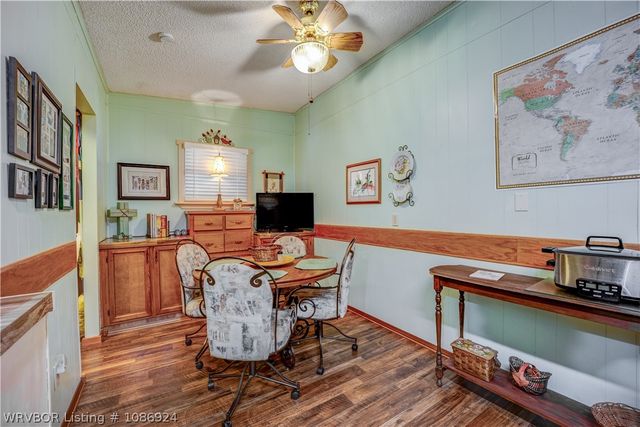 1517 N Flat Rock Drive, Van Buren, AR 72956