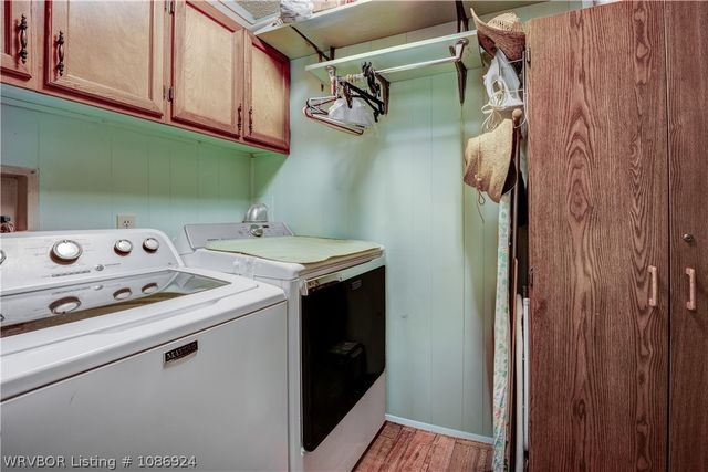 1517 N Flat Rock Drive, Van Buren, AR 72956